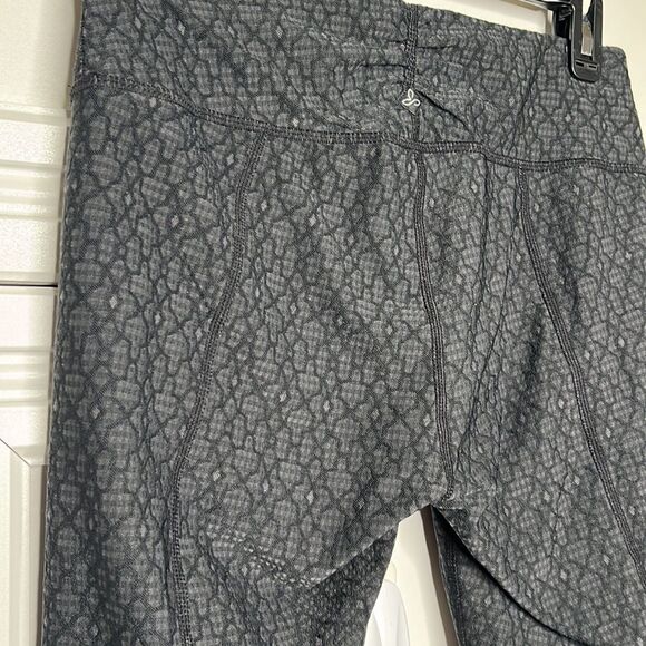 Prana Misty Yoga Leggings Textured Black Gray Jacquard Size S - Picture 3 of 8
